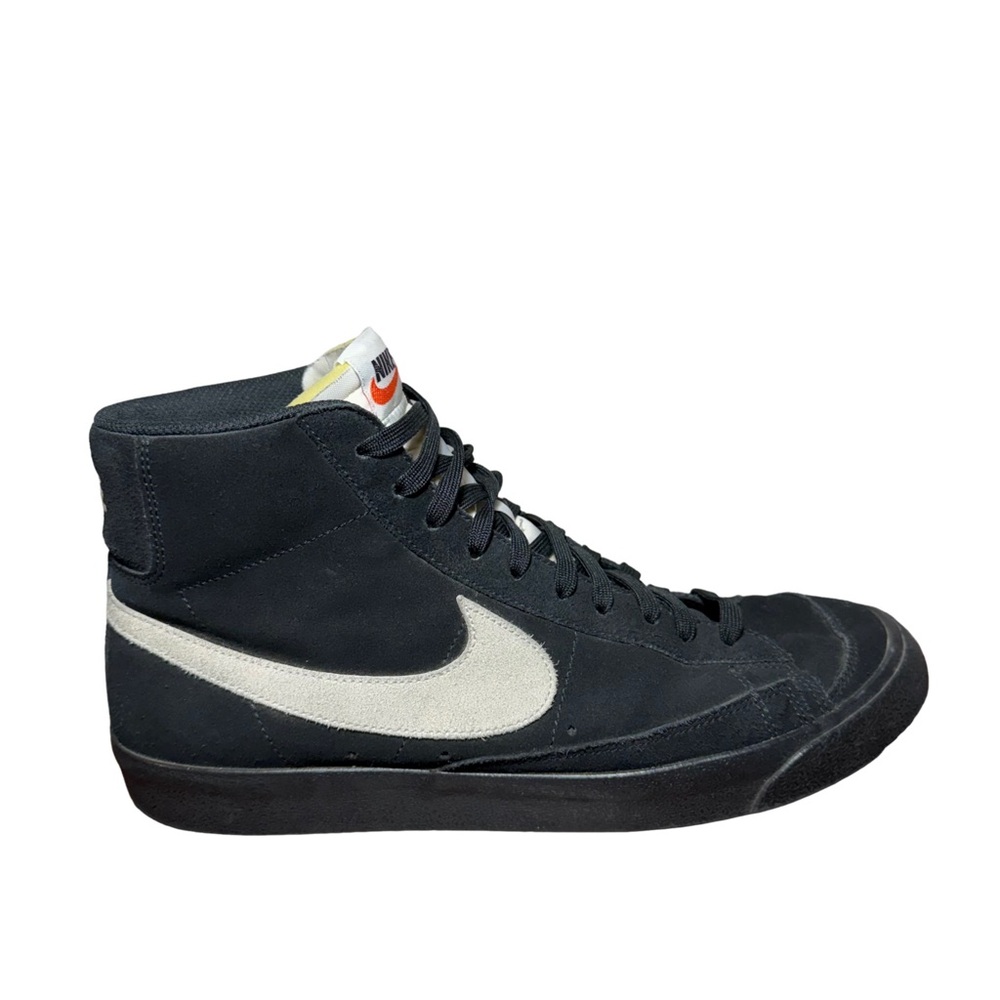 Nike Men's Blazer Dark Gray and White Sneakers size 12